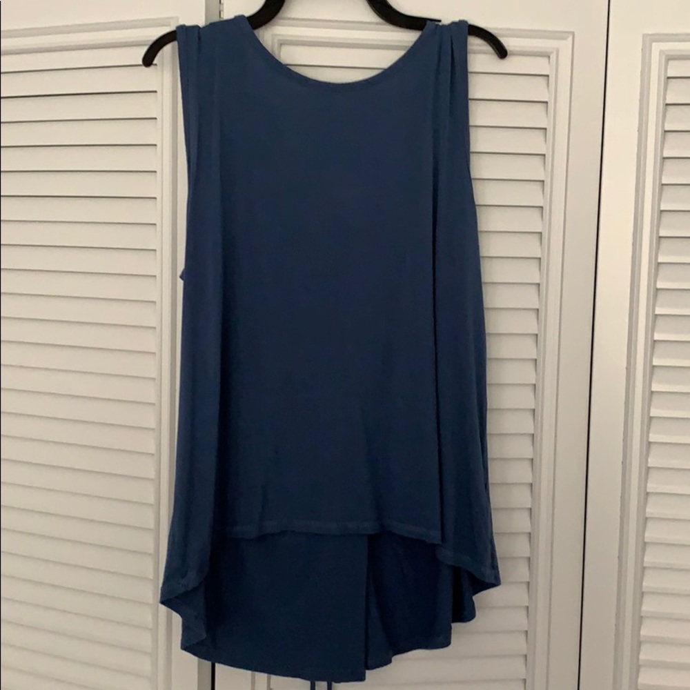 💙Ethereal Open backed tank top💙